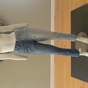 Revice Yin Yang Crop Jean